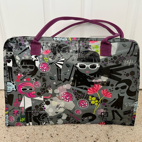 Decodelire Grey Tote Bag - Picture 3 of 6